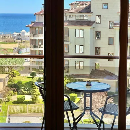 Sunshine Апартхотел Шкорпиловци